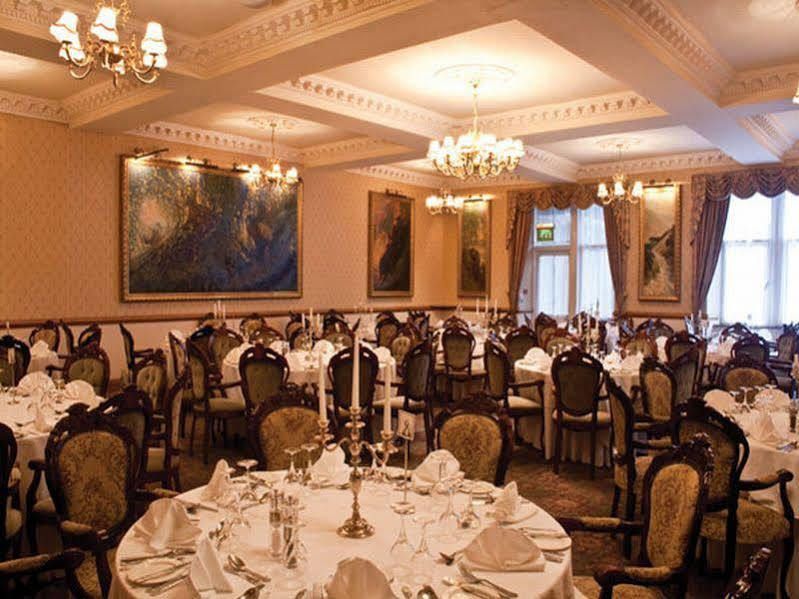 Duke Of Gordon Hotel Kingussie Extérieur photo